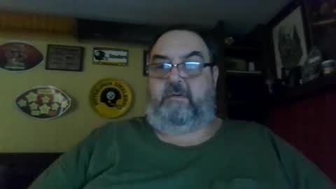 Snapshot of bigbear1971 chatting on January 2025 10:12:02 PM bigbear1971 online show from January 2025 10:12:02 PM