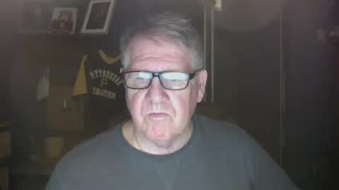 Snapshot of bigbeerdrinker1 chatting on February 2025 09:59:02 AM bigbeerdrinker online show from February 2025 09:59:02 AM