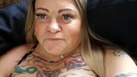 Tiffany online show from March 2025 08:59:01 PM