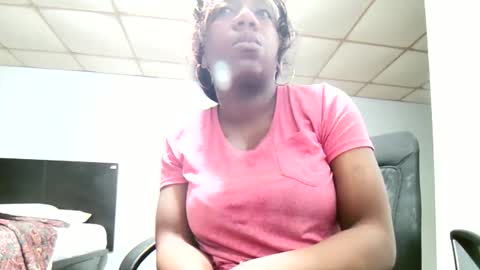 Snapshot of bigboobs_bouncin chatting on May 2026 08:42:02 AM Ashley online show from May 2026 08:42:02 AM