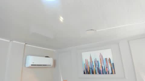   online show from October 2025 10:15:01 AM