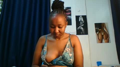 BigBoootyy online show from October 2025 07:02:01 PM