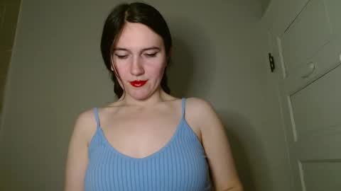 Isabella online show from March 2026 04:08:01 AM