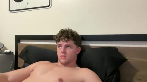 bigbootyburger1 online show from March 2026 12:25:02 AM