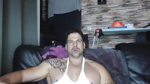 Bigboyband online show from November 2025 07:13:01 PM