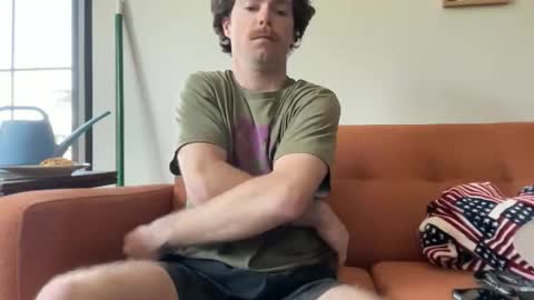 Snapshot of bigboymatt19 chatting on April 2026 06:52:01 PM bigboymatt19 online show from April 2026 06:52:01 PM