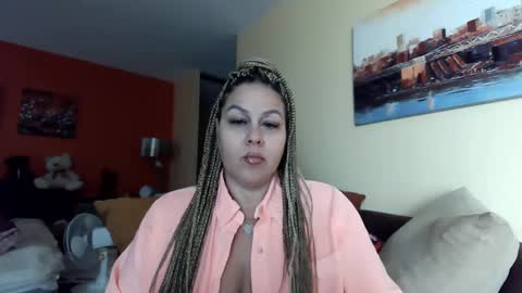 Snapshot of bigbreastsabrina chatting on December 2024 08:21:02 PM BIG BREAST SABRINA online show from December 2024 08:21:02 PM