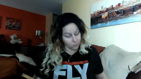 Snapshot of bigbreastsabrina chatting on January 2025 07:11:01 PM BIG BREAST SABRINA online show from January 2025 07:11:01 PM