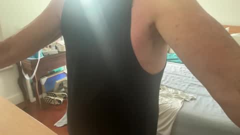 Snapshot of bigbush1 chatting on March 2025 04:08:02 AM big bush online show from March 2025 04:08:02 AM