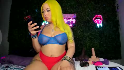 bigbuttsarena online show from April 2026 06:57:01 PM