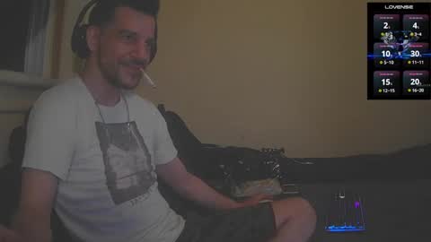 Jon - Im Straight online show from October 2025 07:42:01 AM