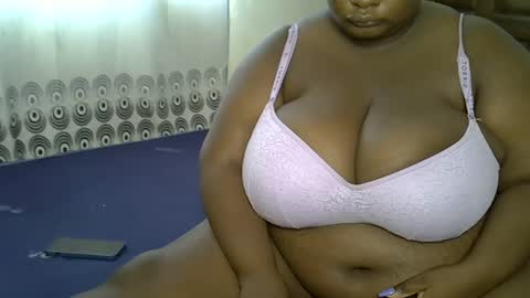 Snapshot of bigchocotities chatting on January 2025 04:55:02 AM bigchocotities online show from January 2025 04:55:02 AM