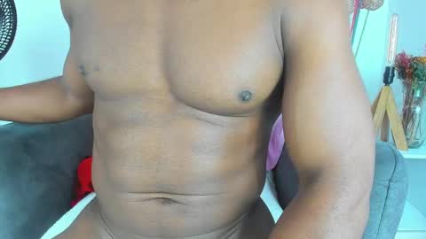 sexy muscle online show from February 2025 07:27:02 AM