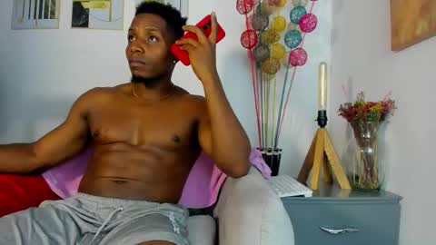 sexy muscle online show from November 2025 02:32:01 AM