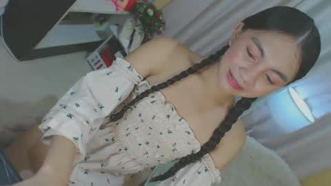 Yeng online show from December 2024 10:49:02 PM