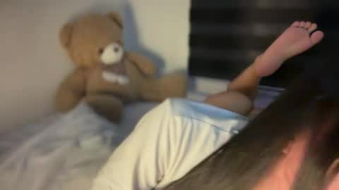 Yeng online show from April 2026 12:10:01 PM