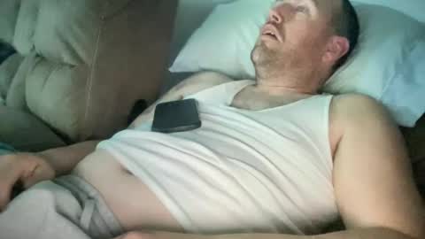 bigcocksuckingslut online show from December 2024 06:59:01 PM