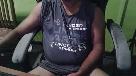 Snapshot of bigdickguyaux chatting on January 2026 01:00:02 AM bigdickguyaux online show from January 2026 01:00:02 AM