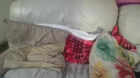 Snapshot of bigdicktrannynicole chatting on January 2025 09:28:01 AM bigdicktrannynicole online show from January 2025 09:28:01 AM