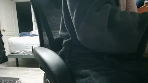 George Forest Dickyduby on all Socials online show from March 2026 03:33:02 AM