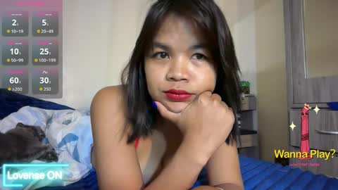 Snapshot of bigg_bananats chatting on May 2026 01:11:02 AM YourBestGirlTs online show from May 2026 01:11:02 AM