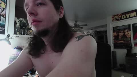 biggerisbetter21 online show from February 2026 05:33:01 PM