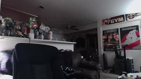 biggerisbetter21 online show from February 2026 04:44:01 AM