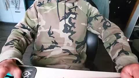 biggeroncam online show from December 2024 03:24:02 PM