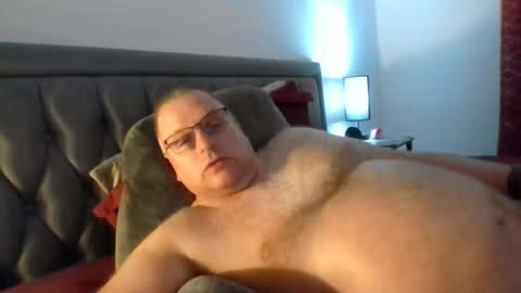 Snapshot of bigguy2014 chatting on May 2026 10:17:02 PM bigguy2014 online show from May 2026 10:17:02 PM