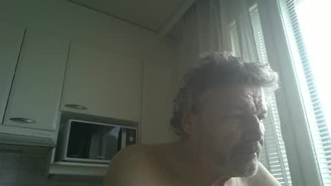 Snapshot of bigheart60 chatting on June 2026 10:02:02 AM bigheart60 online show from June 2026 10:02:02 AM
