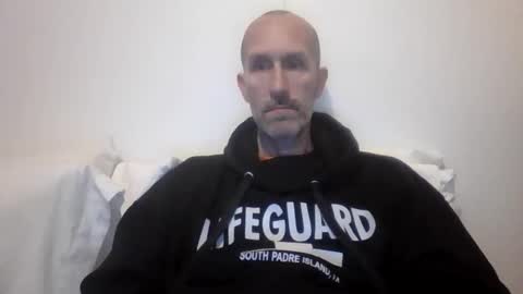 Snapshot of bighugemouthful chatting on November 2025 04:10:02 AM Chaz online show from November 2025 04:10:02 AM