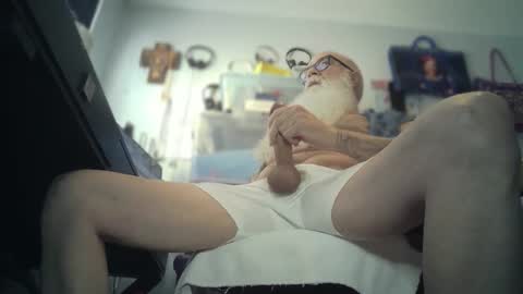 bigjeff01 online show from March 2026 01:15:01 PM