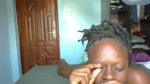 pretty online show from February 2026 11:33:01 AM