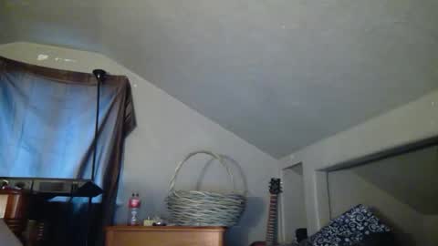 Snapshot of bigkitties69 chatting on February 2026 06:44:02 PM Bigkitties online show from February 2026 06:44:02 PM