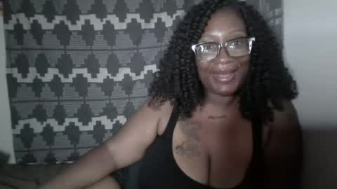 BigMamaMocha online show from August 2026 10:09:01 AM