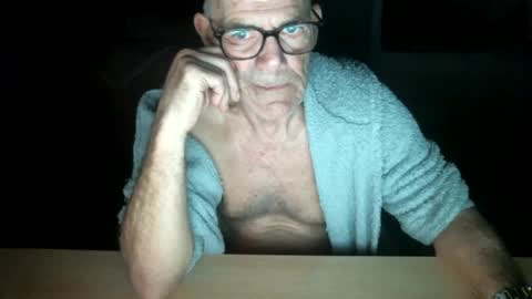 Snapshot of bigomale63 chatting on February 2025 06:16:02 AM Anton online show from February 2025 06:16:02 AM