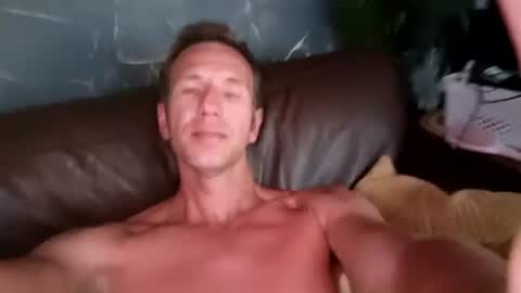 Snapshot of bigpeter84 chatting on June 2026 06:14:01 PM bigpeter84 online show from June 2026 06:14:01 PM