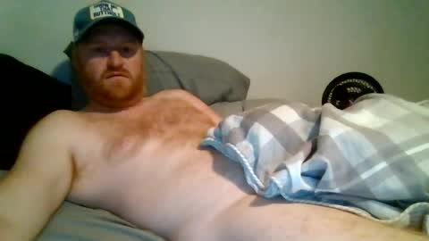 Snapshot of bigred92899 chatting on June 2026 05:30:01 AM bigred92899 online show from June 2026 05:30:01 AM