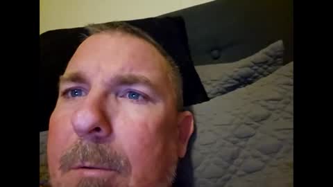 Snapshot of bigredhead1977 chatting on September 2025 04:47:01 AM bigredhead1977 online show from September 2025 04:47:01 AM