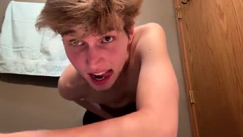 bigskinnyboyshh online show from December 2024 05:36:02 AM