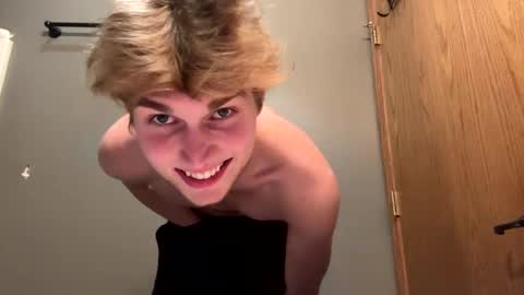 bigskinnyboyshh online show from January 2025 03:48:01 AM