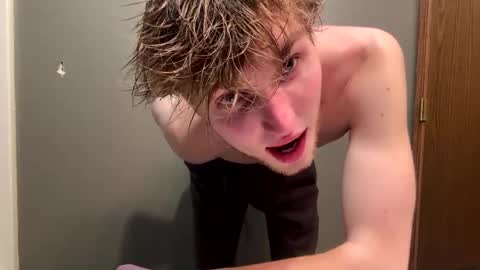 bigskinnyboyshh online show from January 2025 01:16:02 PM