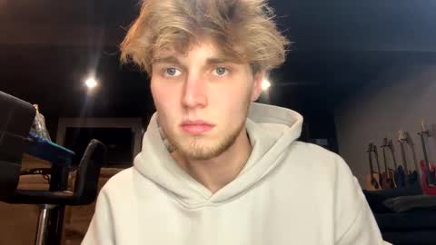 bigskinnyboyshh online show from February 2025 12:46:01 AM