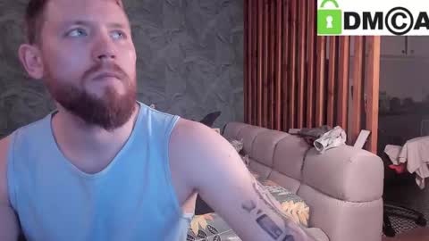 Snapshot of bigsmall_couple chatting on January 2025 04:30:01 PM bigsmall_couple online show from January 2025 04:30:01 PM