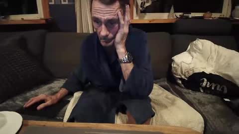 bigswe1 online show from February 2025 02:17:01 AM