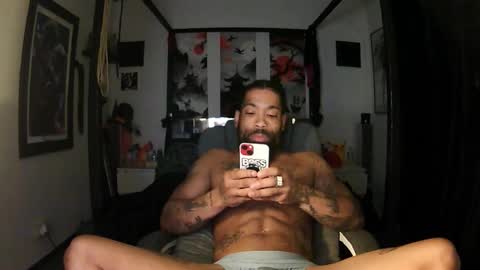 Snapshot of bigtawkz chatting on October 2025 10:10:01 PM bigtawkz online show from October 2025 10:10:01 PM