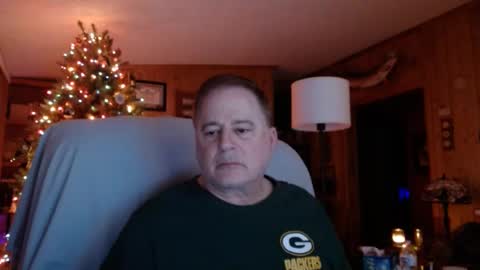 Snapshot of bigthicksatisfying2 chatting on December 2024 04:45:02 AM bigthicksatisfying2 online show from December 2024 04:45:02 AM