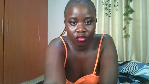 bigtits_baddie online show from December 2025 01:55:02 AM