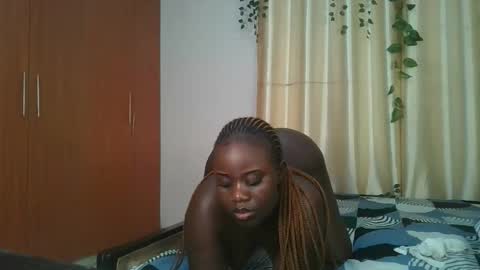 bigtits_baddie online show from December 2025 11:00:02 PM