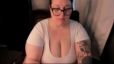 Snapshot of bigtittybbw chatting on September 2025 03:14:01 PM bigtittybbw online show from September 2025 03:14:01 PM